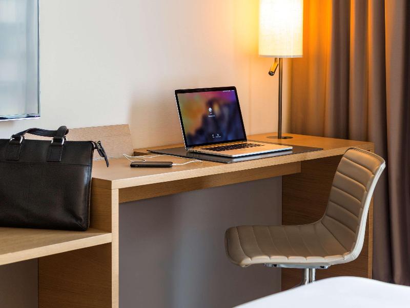 Pullman Basel Europe - Oda