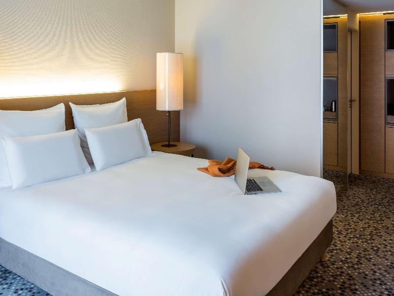Pullman Basel Europe - Oda