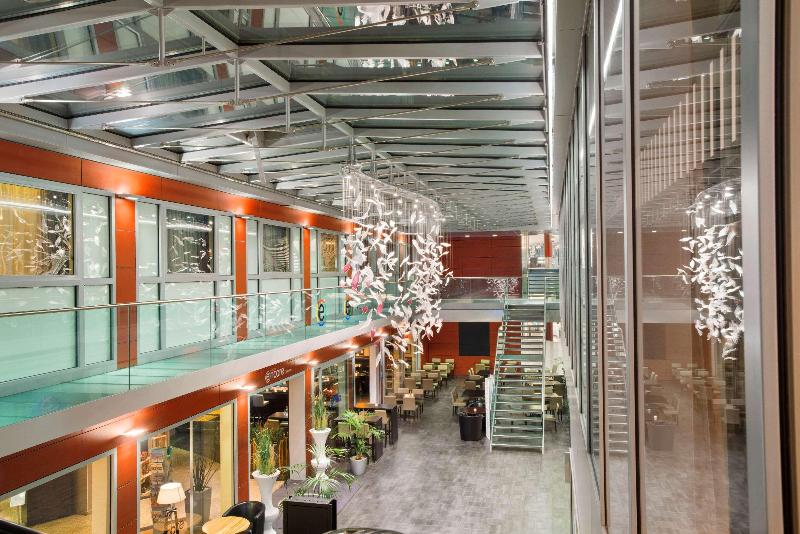 Ramada Encore Geneve - Bar