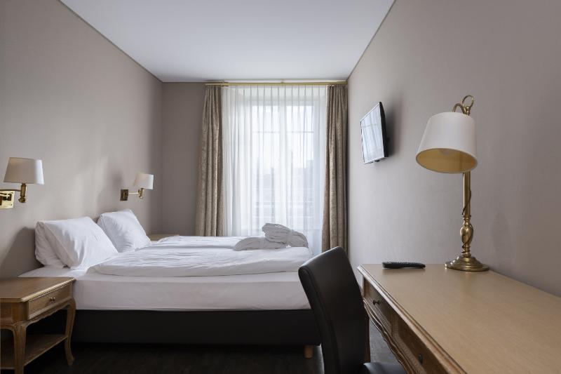 Grand Hotel Beau Rivage Interlaken - Oda