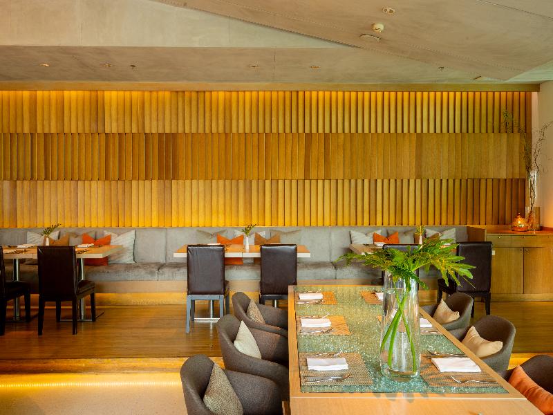 LiT BANGKOK Residence - Restoran