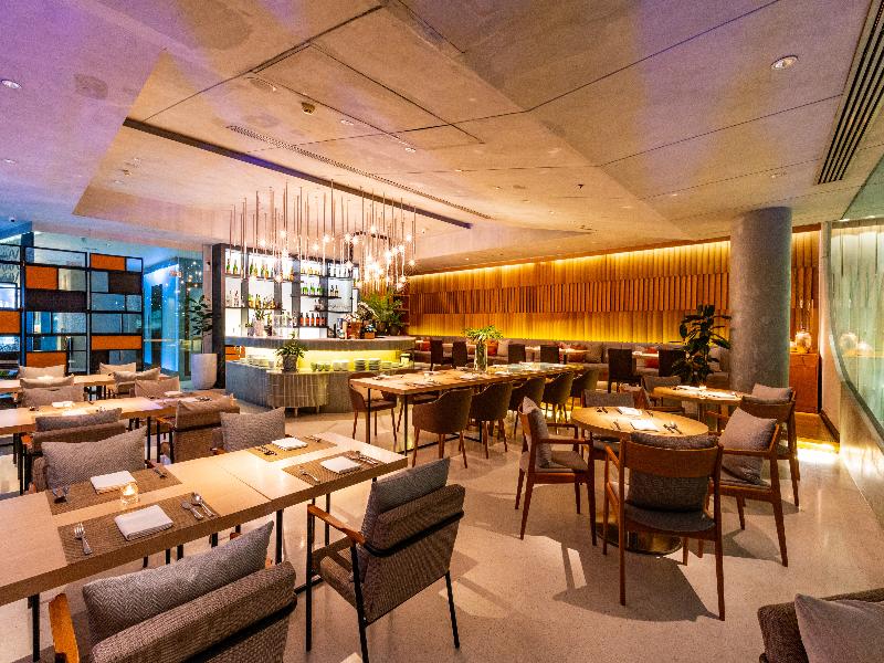 LiT BANGKOK Residence - Restoran