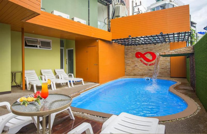 Patong Platinums - Havuz