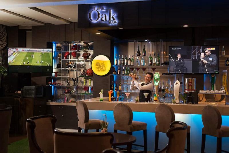 The Berkeley Hotel Pratunam [SHA Plus Certified] - Bar
