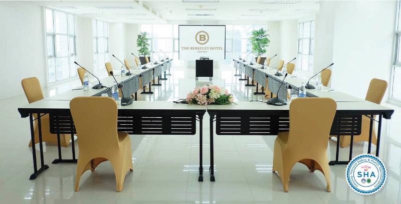 The Berkeley Hotel Pratunam [SHA Plus Certified] - Toplantı