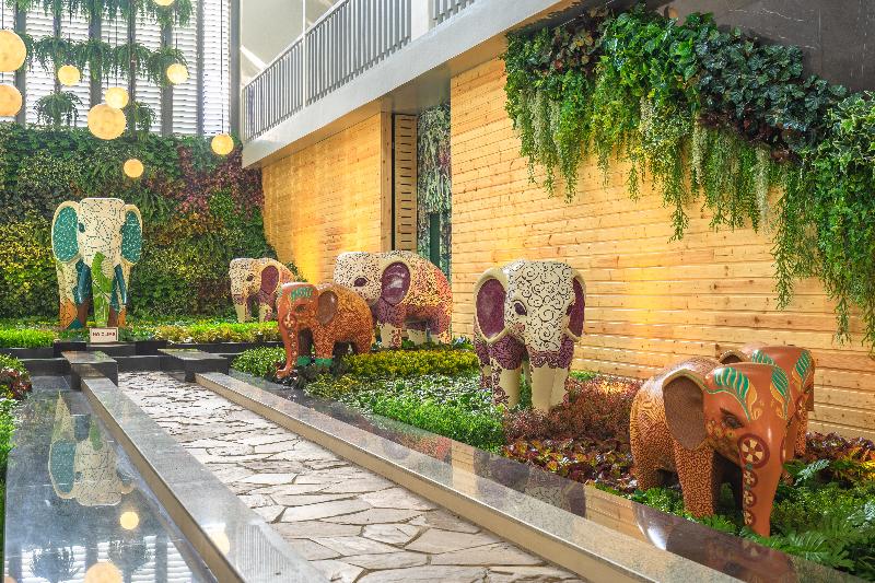 Ramada By Wyndham Phuket Deevana - Genel