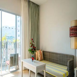 Ramada By Wyndham Phuket Deevana fotoÄŸrafÄ±