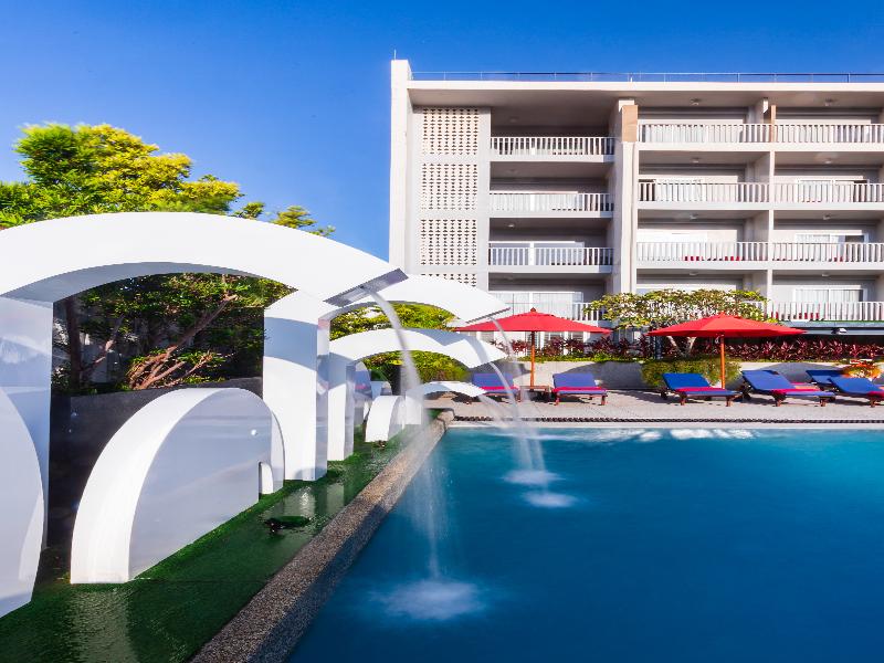 Ramada By Wyndham Phuket Deevana - Havuz