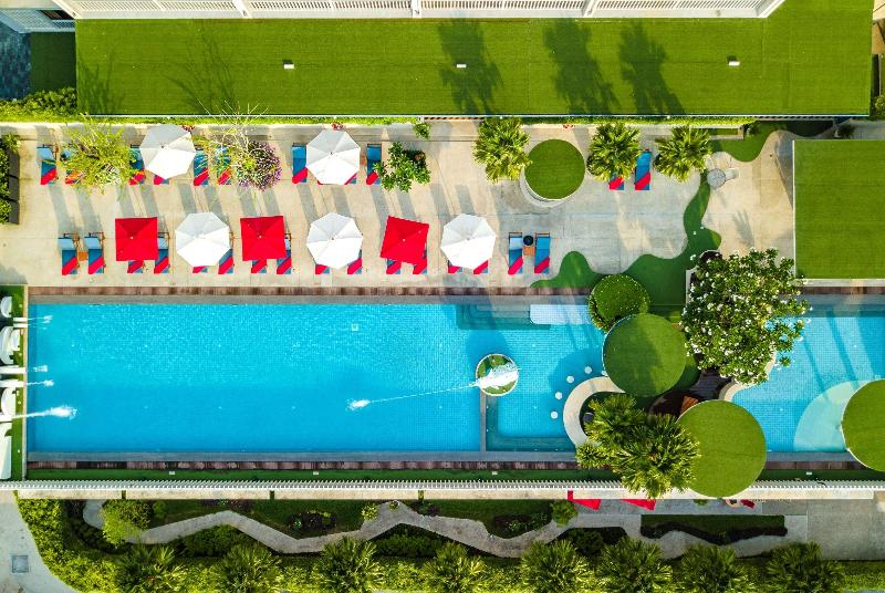 Ramada By Wyndham Phuket Deevana - Havuz