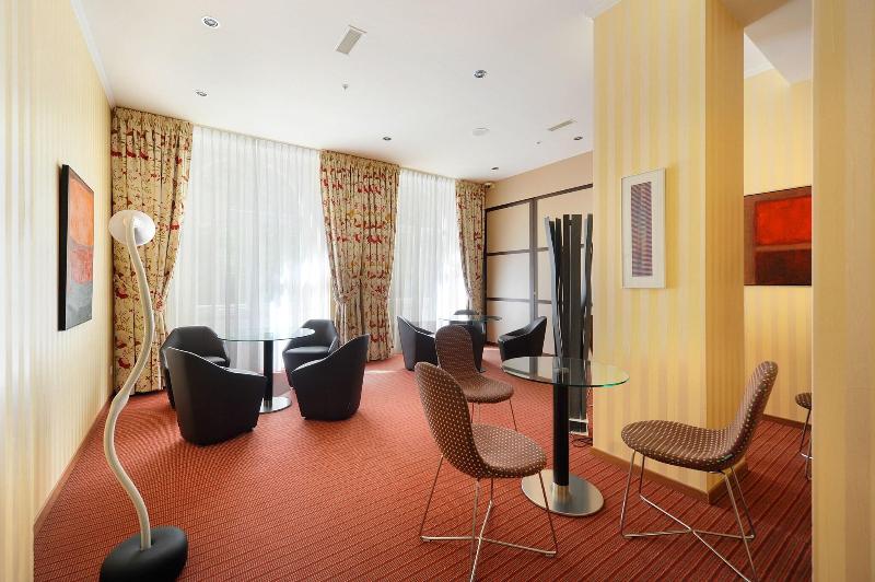 Hotel Victoria Lausanne - Lobi