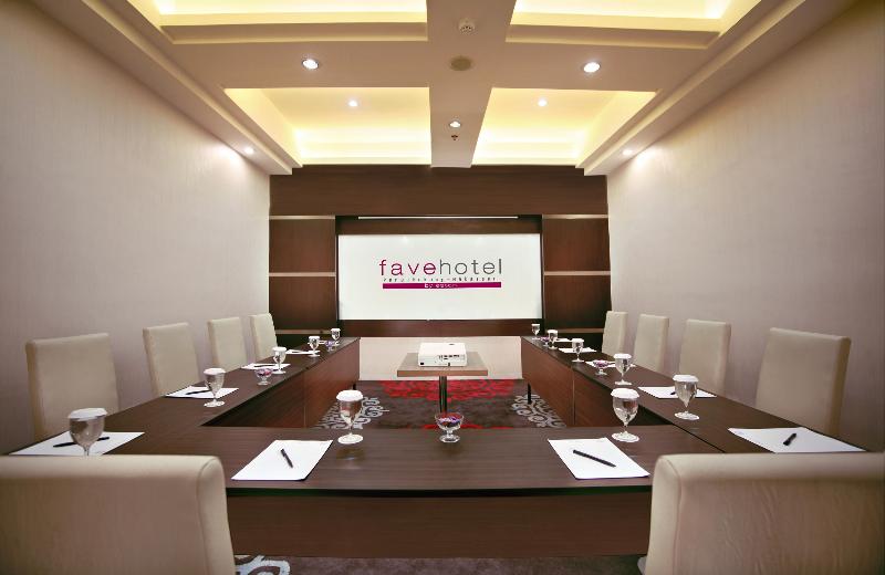 D'primahotel Panakkukang Makassar - Toplantı