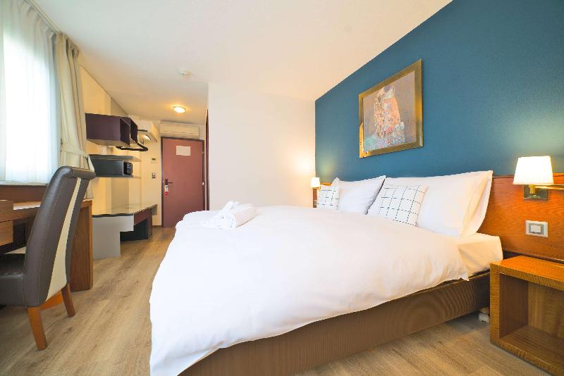 Tulip Inn Lausanne Beaulieu - Oda