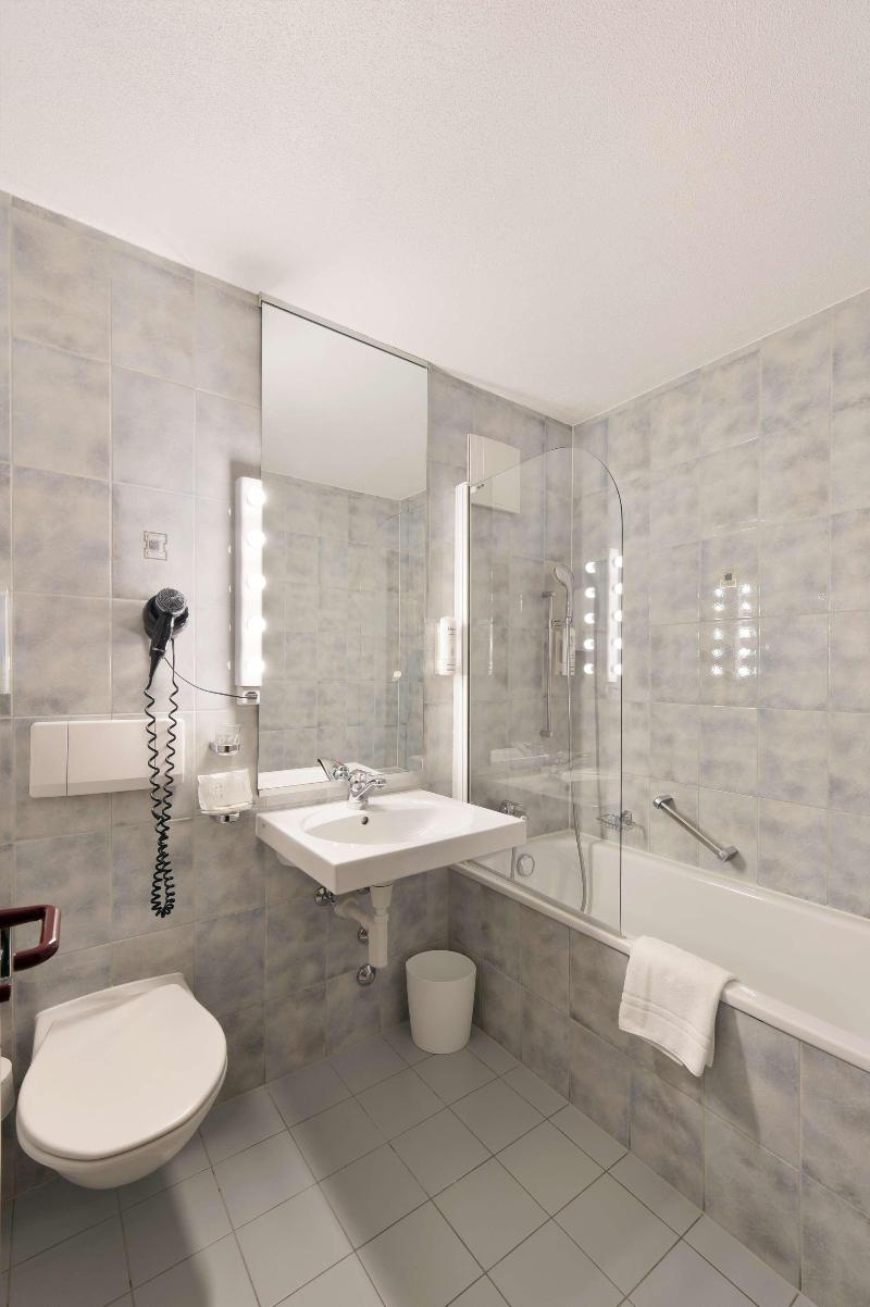 Tulip Inn Lausanne Beaulieu - Oda