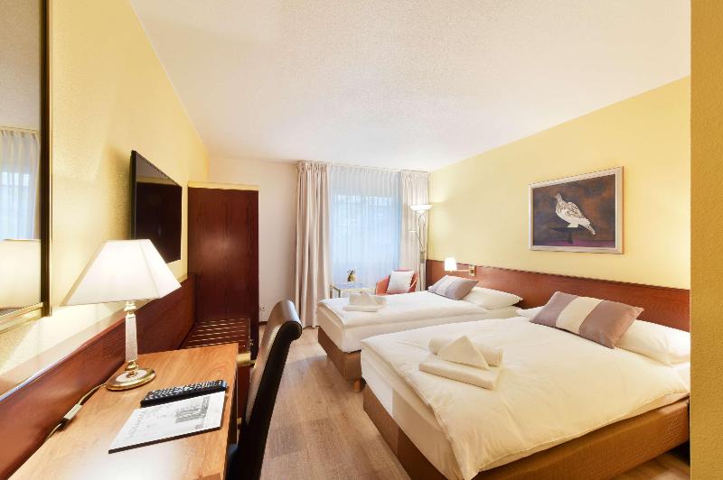 Tulip Inn Lausanne Beaulieu - Oda