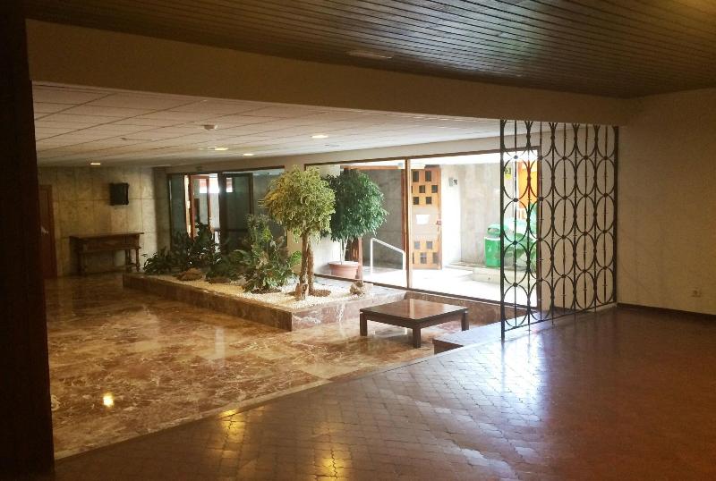 Apartamentos La Nogalera - Lobi