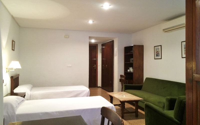 Apartamentos La Nogalera - Genel