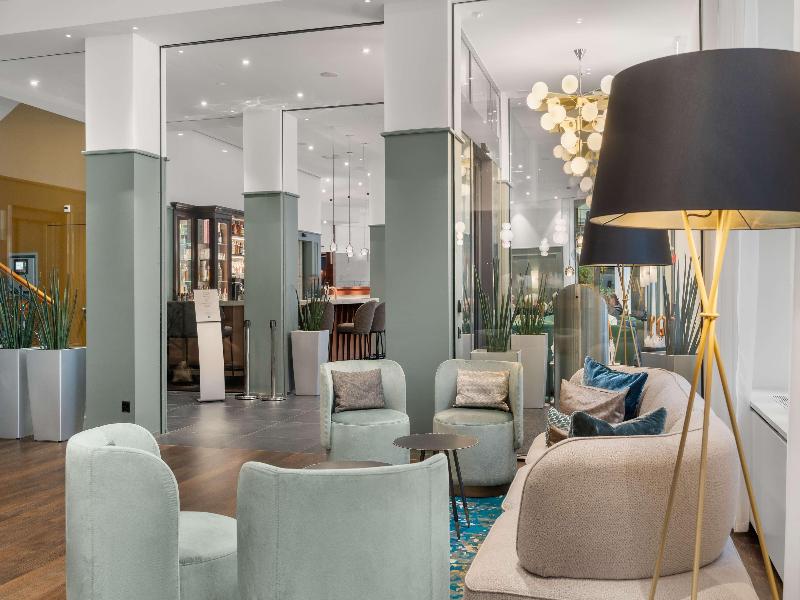 Hotel Waldstaetterhof Lucerne - Lobi