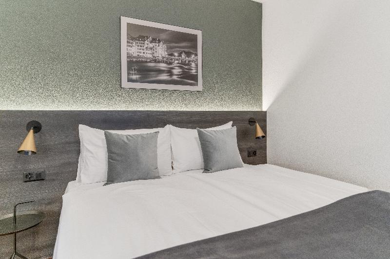 Hotel Waldstaetterhof Lucerne - Oda