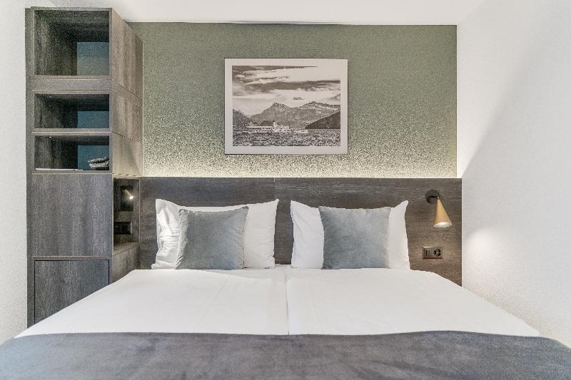 Hotel Waldstaetterhof Lucerne - Oda