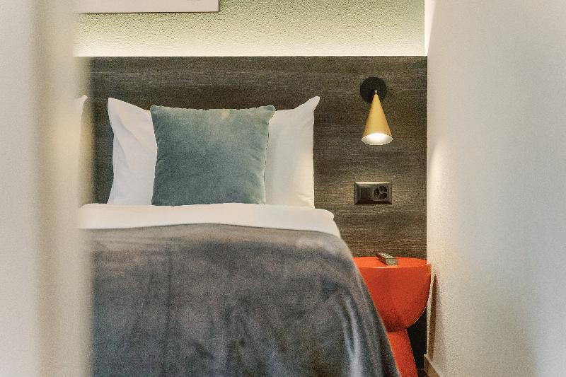 Hotel Waldstaetterhof Lucerne - Oda
