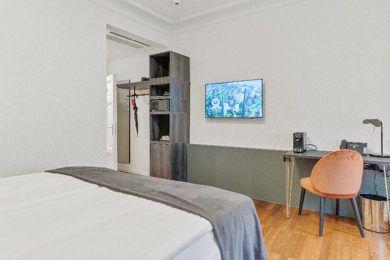 Hotel Waldstaetterhof Lucerne - Oda