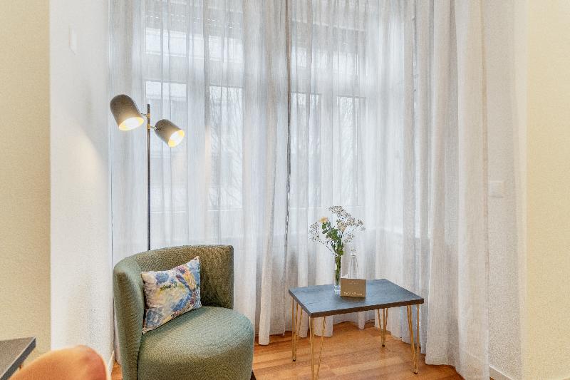 Hotel Waldstaetterhof Lucerne - Oda
