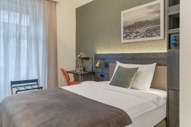 Hotel Waldstaetterhof Lucerne - Oda