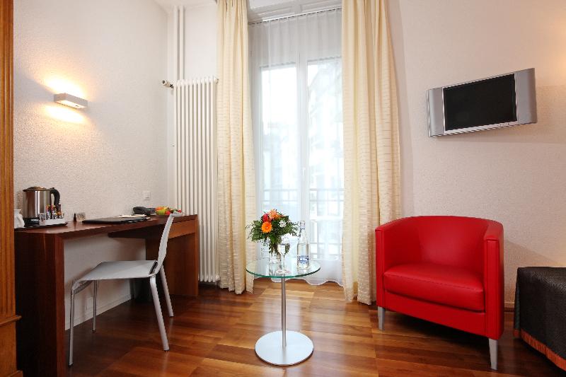 Hotel Waldstaetterhof Lucerne - Oda