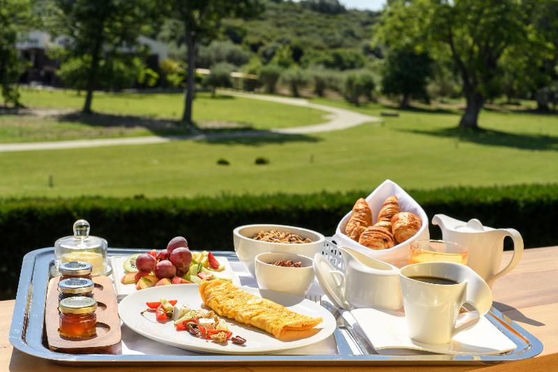 Avaton Luxury Beach Resort Relais & Chateau - Restoran