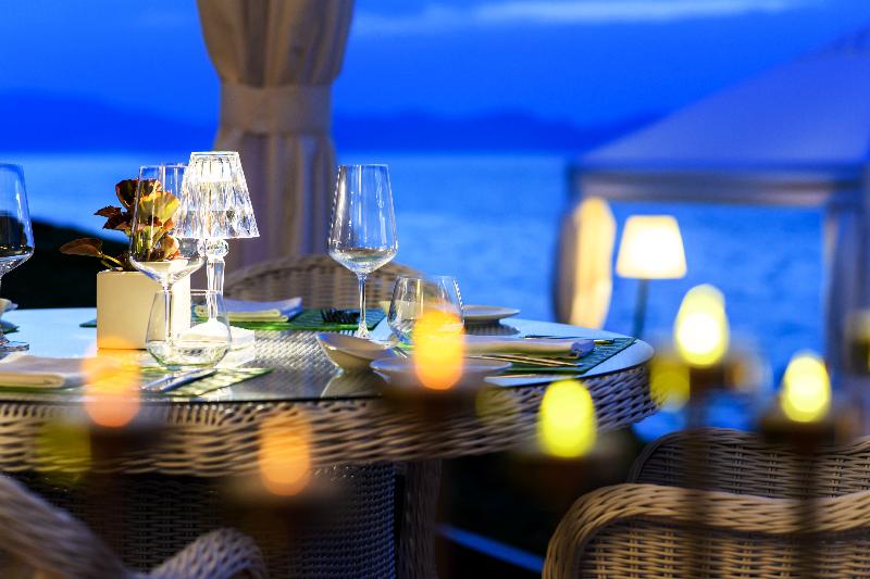 Avaton Luxury Beach Resort Relais & Chateau - Restoran