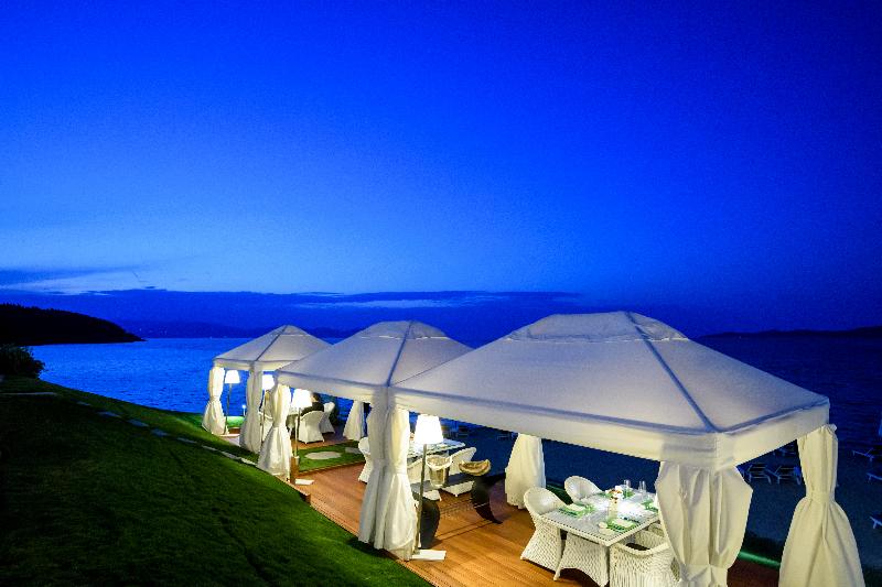 Avaton Luxury Beach Resort Relais & Chateau - Restoran