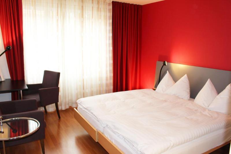 TOP Hotel Rothaus Luzern & Peruvian Culinary Art - Oda