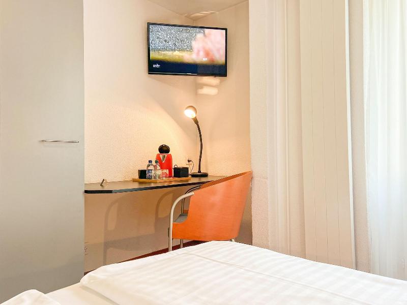 TOP Hotel Rothaus Luzern & Peruvian Culinary Art - Oda