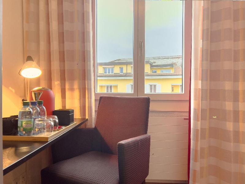 TOP Hotel Rothaus Luzern & Peruvian Culinary Art - Oda