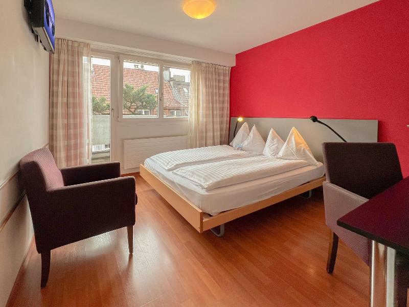 TOP Hotel Rothaus Luzern & Peruvian Culinary Art - Oda