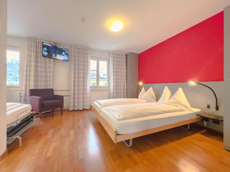 TOP Hotel Rothaus Luzern & Peruvian Culinary Art - Oda