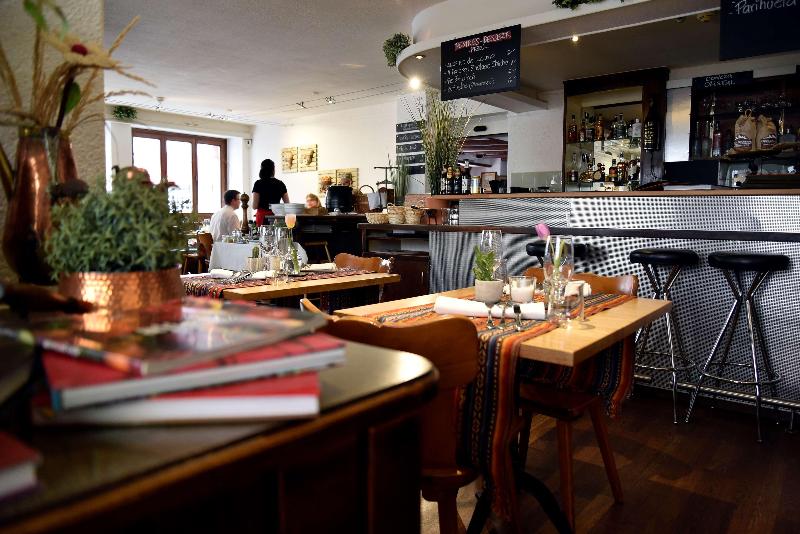 TOP Hotel Rothaus Luzern & Peruvian Culinary Art - Restoran