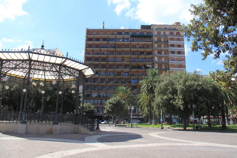 Hotel Plaza - Lobi