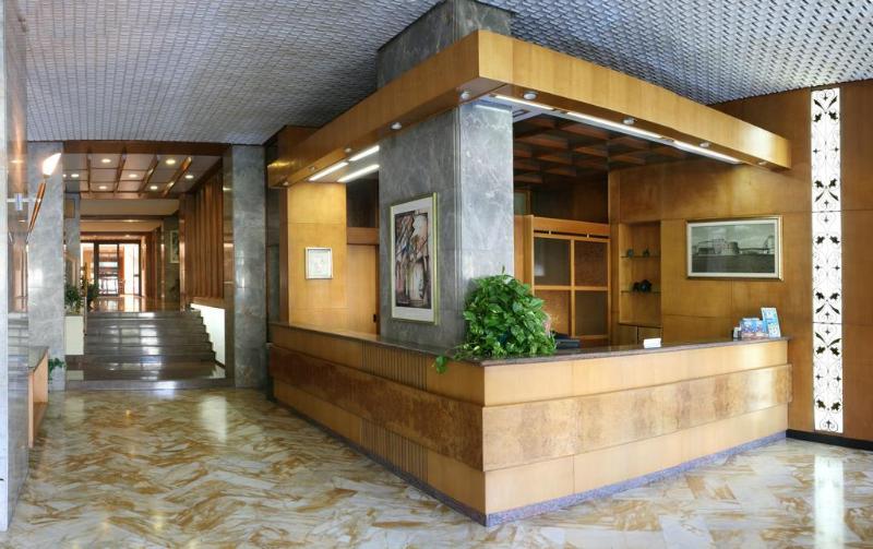 Hotel Plaza - Genel