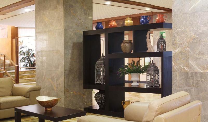 Hotel Plaza - Genel