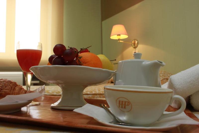 Hotel Plaza - Genel