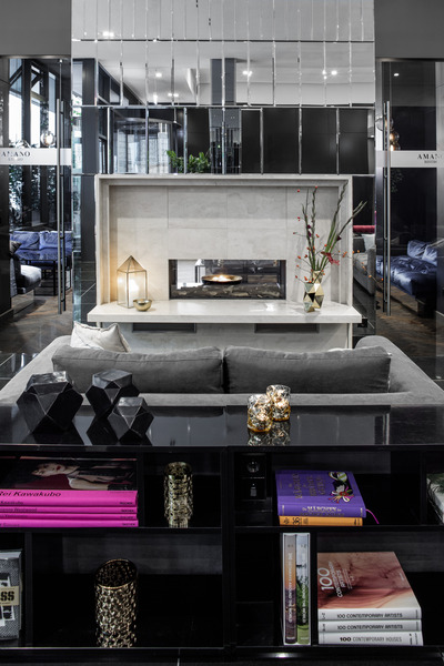 Amano Grand Central - Lobi