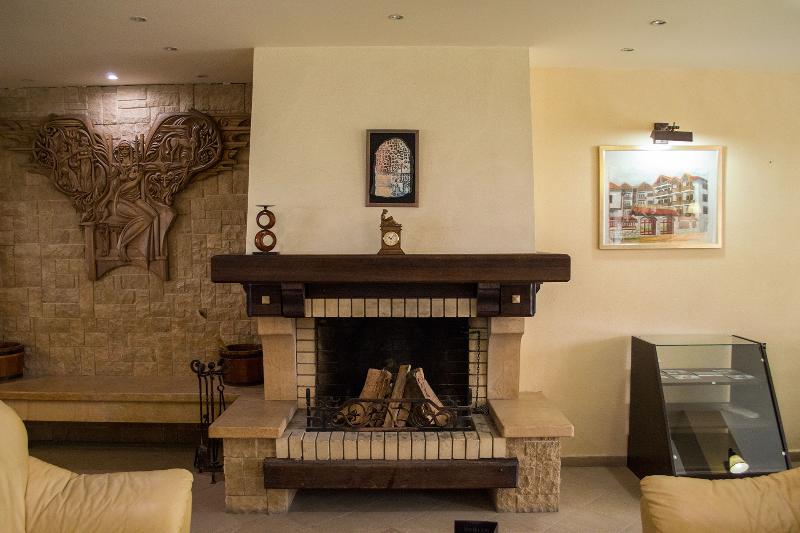 Winslow Infinity Apart Hotel - Lobi