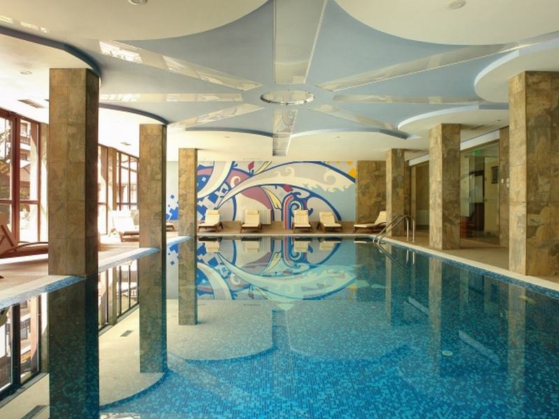 Winslow Infinity Apart Hotel - Havuz