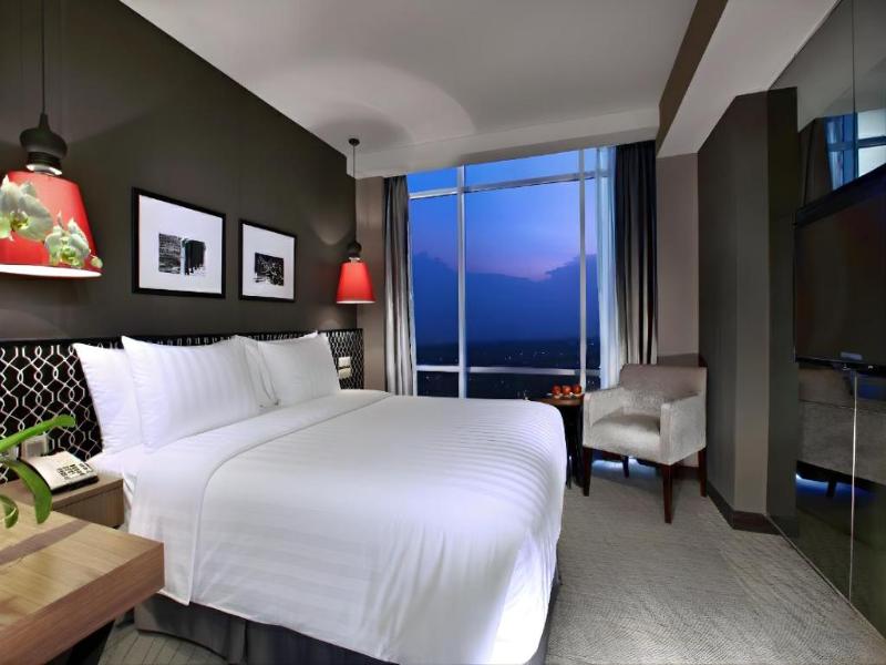 Aston Priority Simatupang & Conference Center - Oda