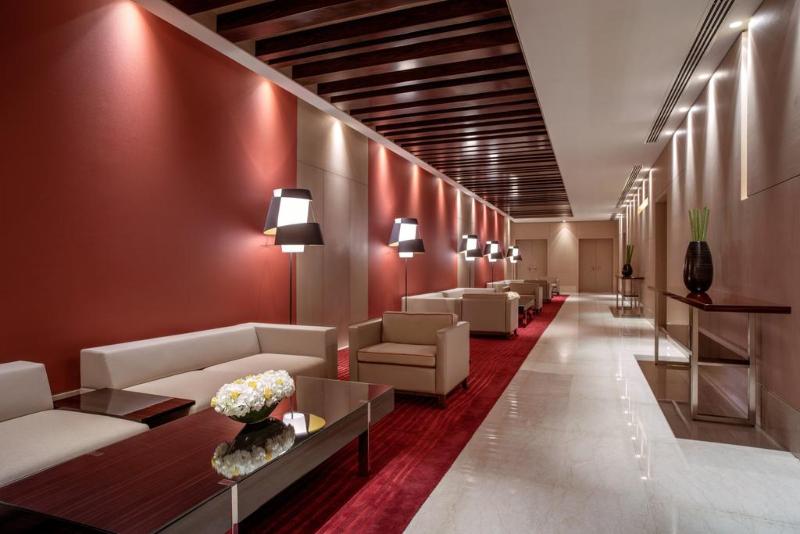 Capital Centre Arjaan by Rotana - Lobi