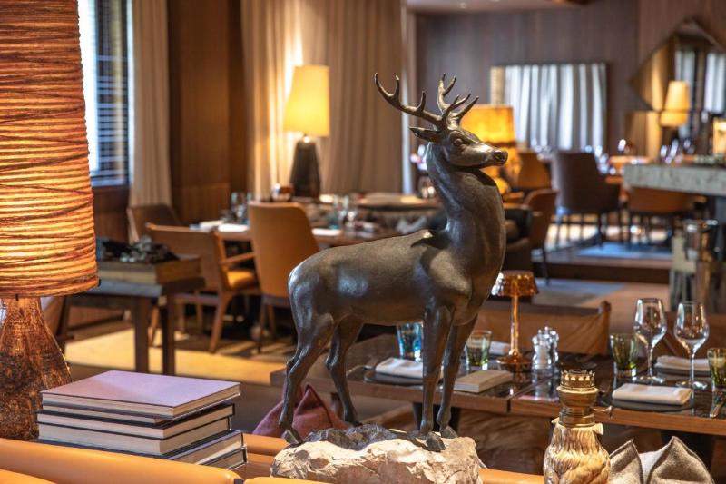 Schweizerhof Zermatt - Lobi