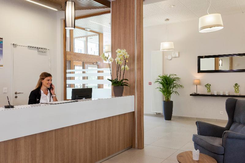 Neho Suites Porte De Geneve - Gare Annemasse *** - Lobi