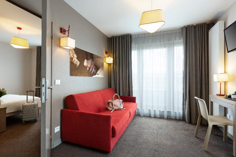 Neho Suites Porte De Geneve - Gare Annemasse *** - Oda