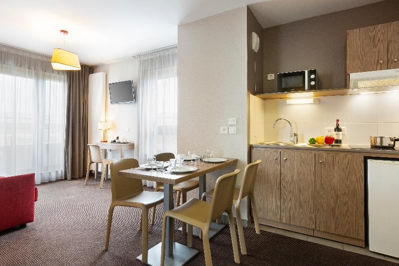 Neho Suites Porte De Geneve - Gare Annemasse *** - Oda